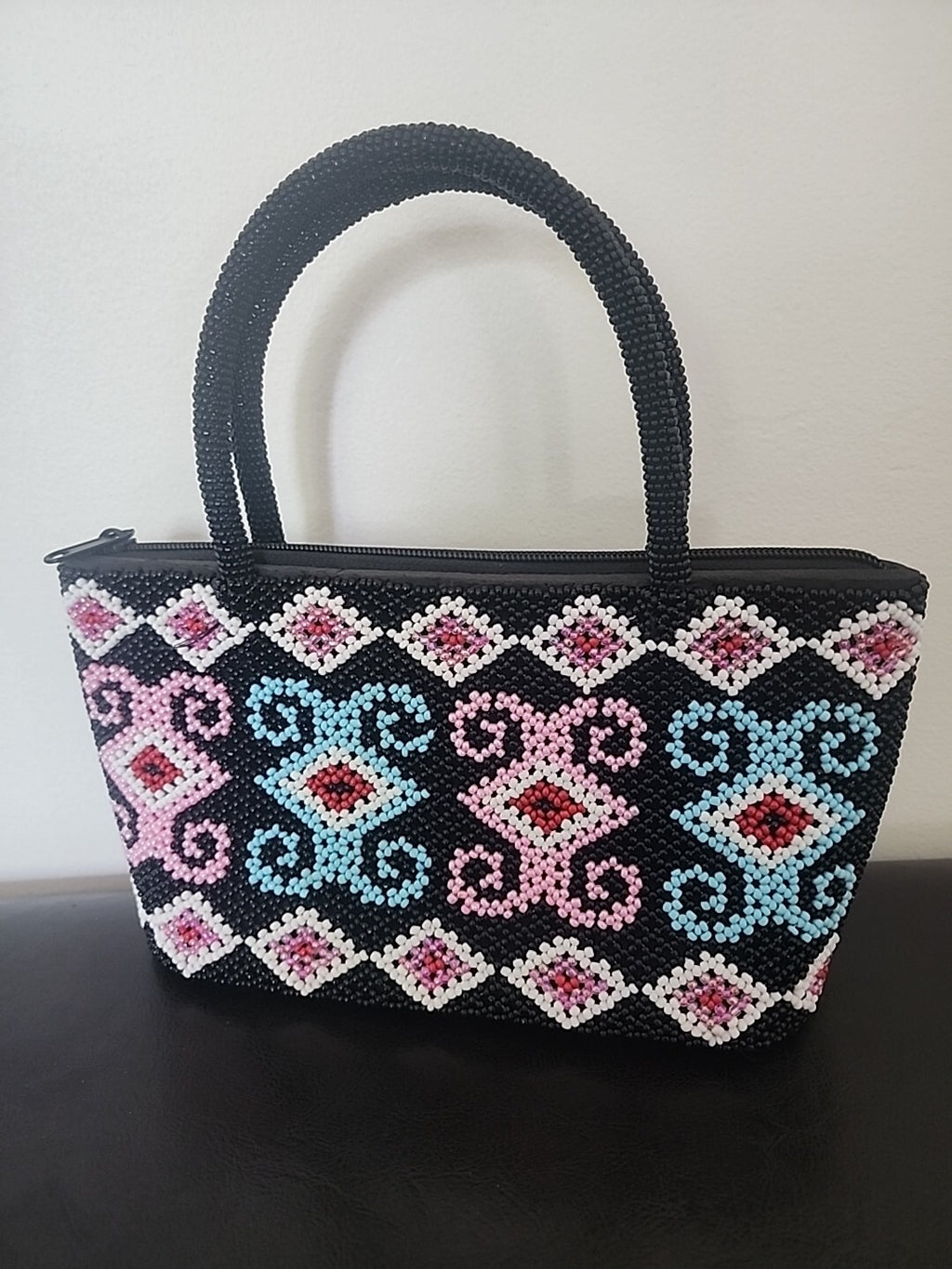 HANDCRAFTED BATIK DESIGN PURSE TOTE FOR WOMEN FROM THE HEARTLAND OF INDONESIA